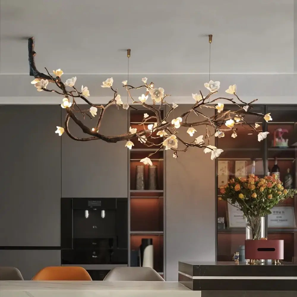 Statement Chandeliers: When Lighting Becomes Art