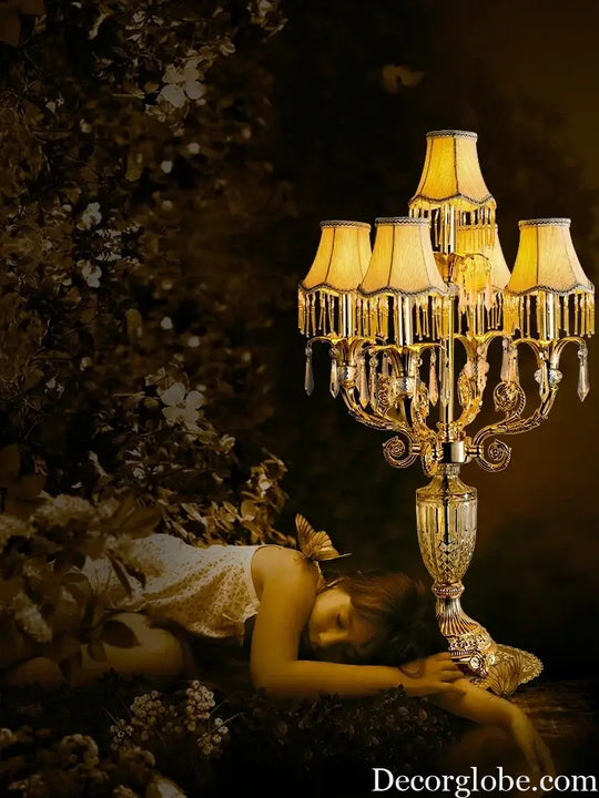 Luxurious Golden European Crystal Table Lamps LED Decorative Desk Lights Bedroom Living Room Personality Creative